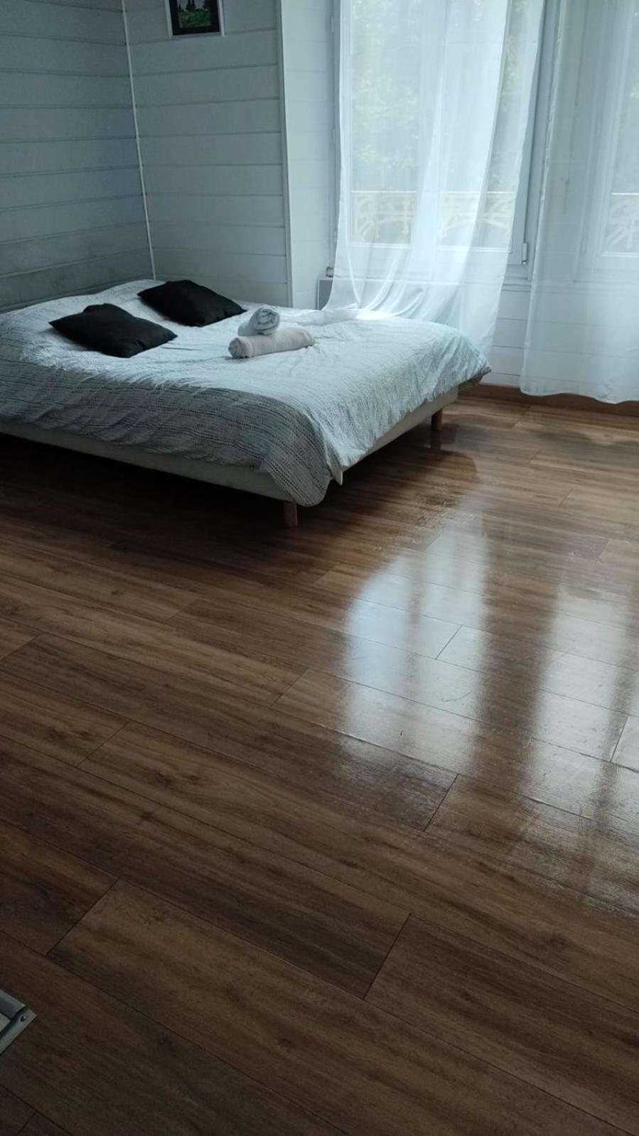 Le Coeur, Studio Central Refait A Neuf, Au Calme Besançon Kültér fotó